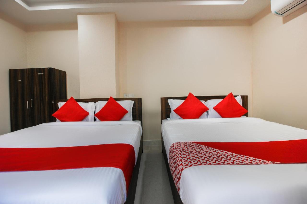 Oyo 66942 Venus Residency Hotel Lalaguda Екстериор снимка