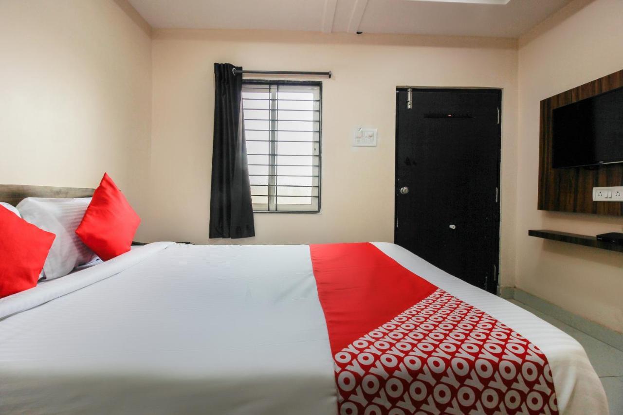 Oyo 66942 Venus Residency Hotel Lalaguda Екстериор снимка