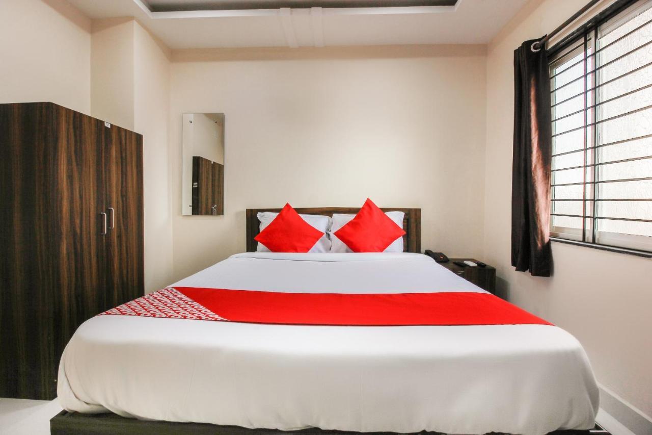 Oyo 66942 Venus Residency Hotel Lalaguda Екстериор снимка