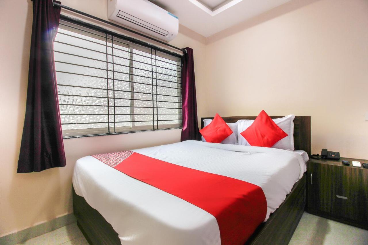 Oyo 66942 Venus Residency Hotel Lalaguda Екстериор снимка