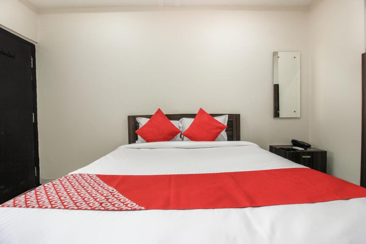 Oyo 66942 Venus Residency Hotel Lalaguda Екстериор снимка