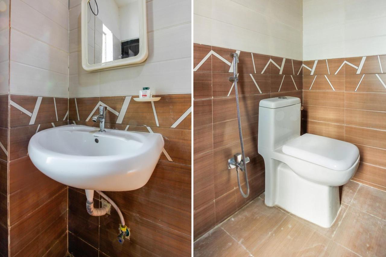 Oyo 66942 Venus Residency Hotel Lalaguda Екстериор снимка